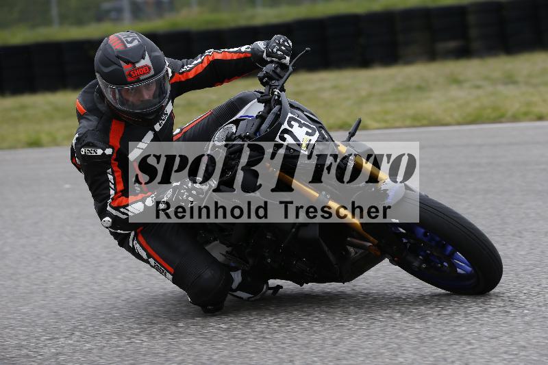 /Archiv-2024/13 22.04.2024 Plüss Moto Sport ADR/Einsteiger/23